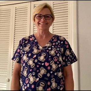 GT Performance XL Sloth Scrub Top Chill